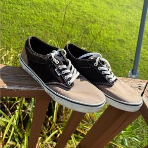 Vans Atwood black and grey